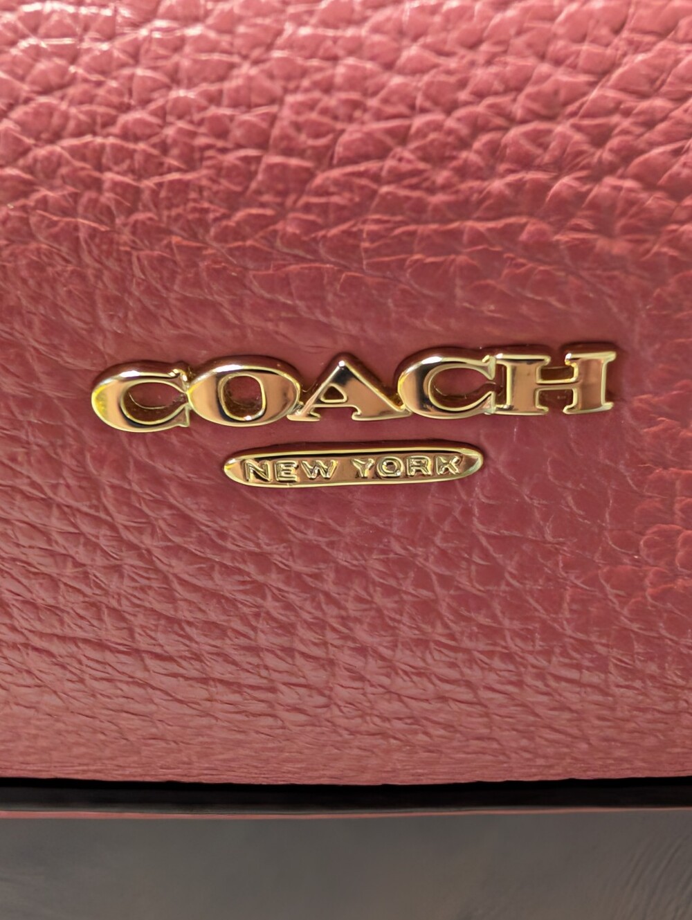 Coach Blake Carryall 25 -Top-Handle Satchel in Raspberry Pink W/ Gold Hardware - Picture 4 of 12